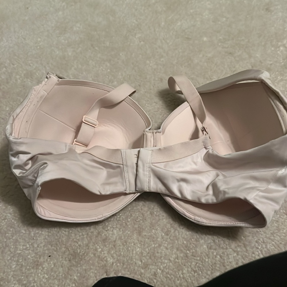 Soma Bra  Elegant Cream Bra - Picture 2 of 5